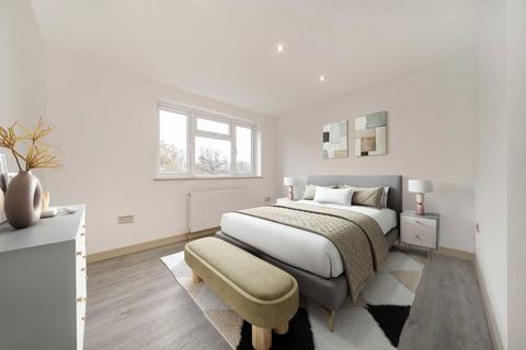 undefined, Cheyne Walk, London NW4