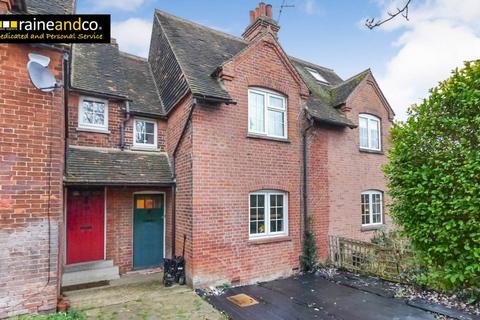 3 bedroom terraced house for sale, Glebeland, Hatfield