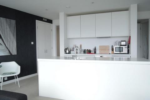 2 bedroom apartment to rent, The Rotunda, Birmingham B2