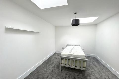 2 bedroom apartment for sale, Richmond Street, Herne Bay