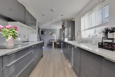 3 bedroom detached house for sale, Whitley Place, Maldon