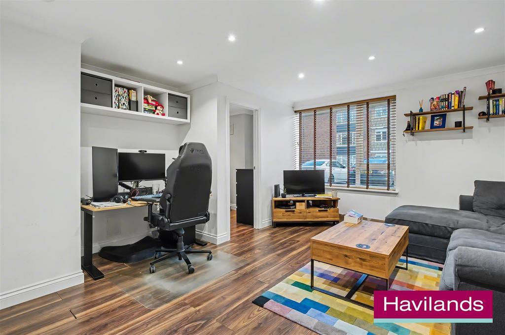 Park House N21 1 QL-9.jpg