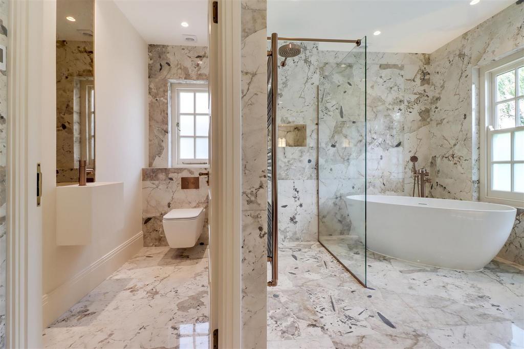 ENSUITE1.jpg
