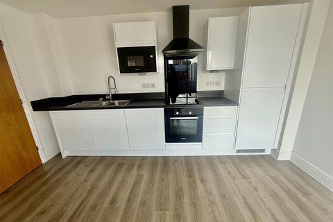 1 bedroom flat to rent, Surrey Street, Trelawny House Surrey Street, BS2