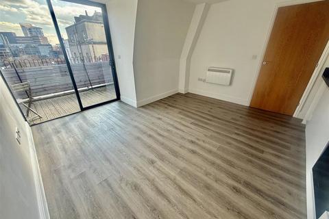 1 bedroom flat to rent, Surrey Street, Trelawny House Surrey Street, BS2