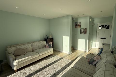 3 bedroom end of terrace house to rent, Mariners Quay, Littlehampton BN17