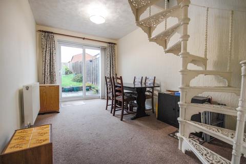 2 bedroom bungalow for sale, Cornwallis Road, Bilton, Rugby, CV22