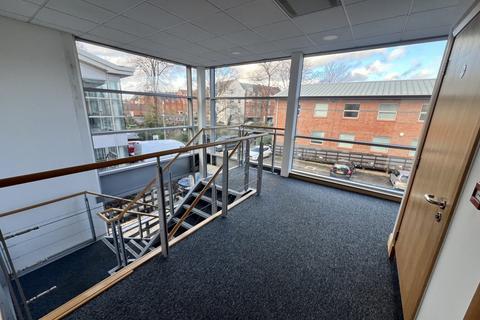 Office to rent, Molly Millars Ln Wokingham RG41 2PX
