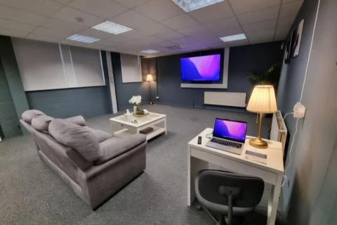 Office to rent, Southbrook Rd London SE12 8LG