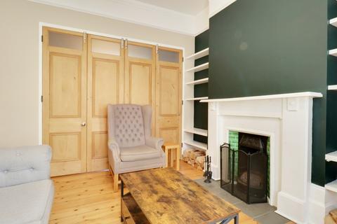 4 bedroom semi-detached house to rent, Park Road, London E15