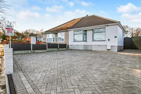 undefined, Woodside, Leigh-On-Sea