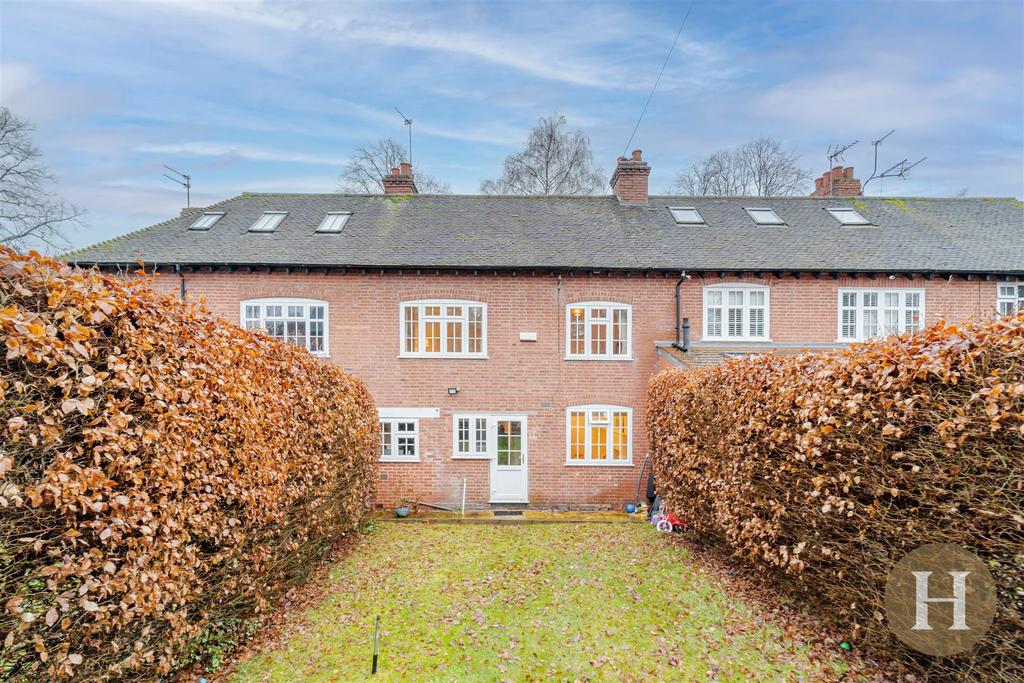 Hadleigh Estate Agents-33.jpg