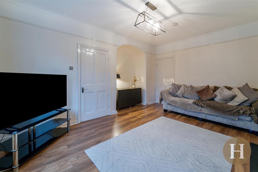 Hadleigh Estate Agents-7.jpg