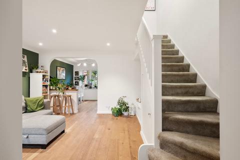 2 bedroom terraced house for sale, Montague Close, WALTON-ON-THAMES, KT12