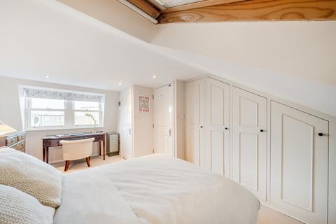 4 bedroom terraced house for sale, Kohat Road, Wimbledon, London, SW19