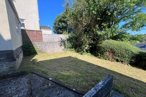 4 bedroom house to rent, Helston Road, Penryn