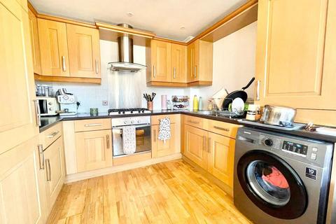 2 bedroom flat to rent, Turner Heights, Zion Place, Margate, Kent, CT9