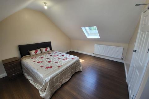 undefined, 265 Stockingstone Road, Luton LU2
