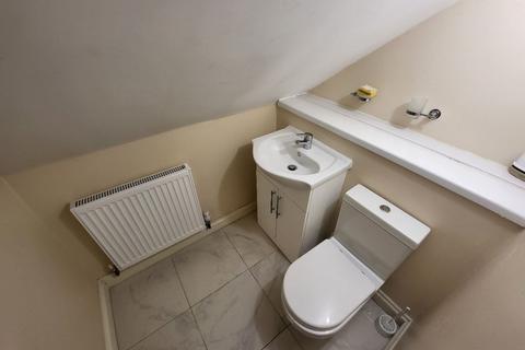 undefined, 265 Stockingstone Road, Luton LU2