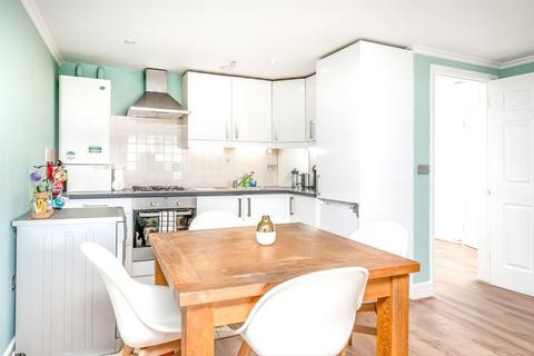 1 bedroom flat to rent, Greyhound Road, London W14