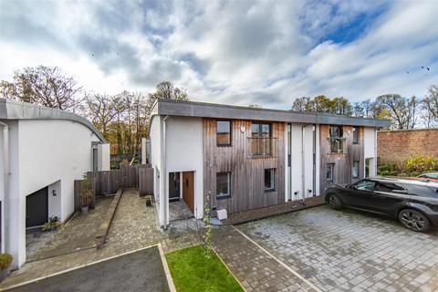 4 bedroom semi-detached house for sale, Heritage Gardens, High Gosforth Park, NE3