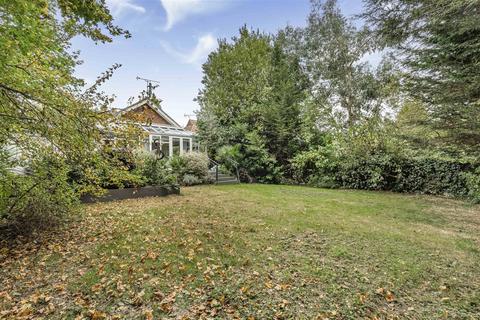 3 bedroom detached bungalow for sale, Barnet Gate Lane, Arkley