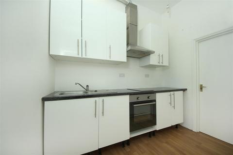 undefined, Uxbridge Road, W3