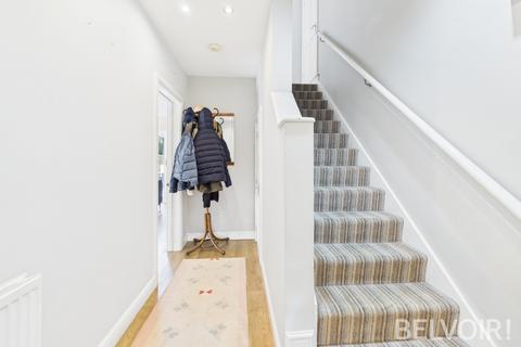 3 bedroom terraced house to rent, York Street, Stone, ST15