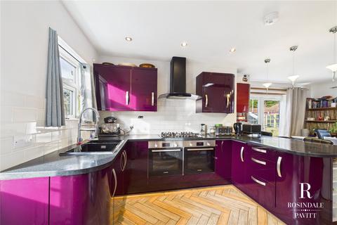 2 bedroom bungalow for sale, Hallowell Avenue, Beddington, CR0
