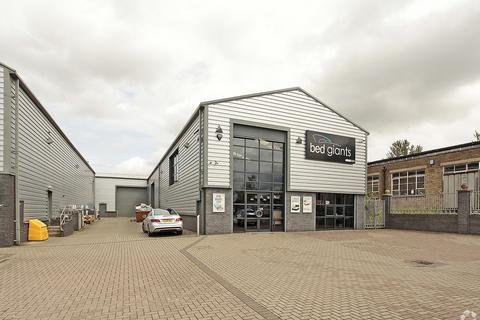 Distribution warehouse to rent, Shaftesbury Ave South Shields NE34 9PH