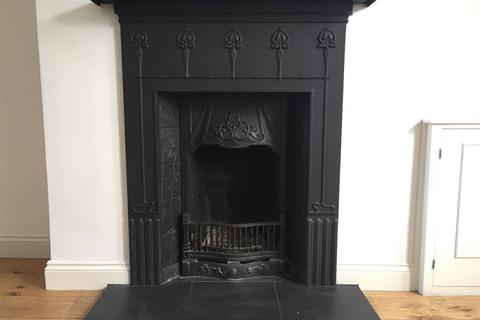 4 bedroom terraced house to rent, Maldon Road, Brighton BN1