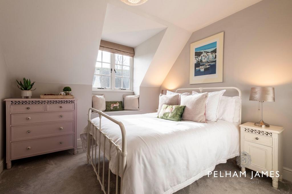 Third Bedroom, The Engine House Cour D'Honneur,...