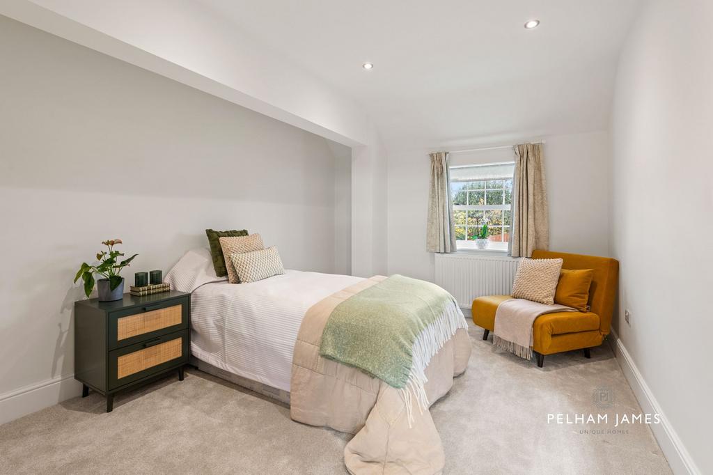 Bedroom Four, Glen Lodge, Greatford