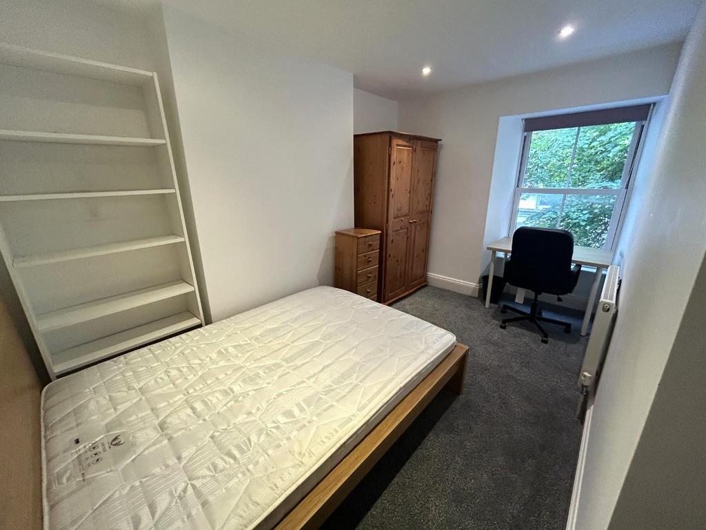 Bed 3