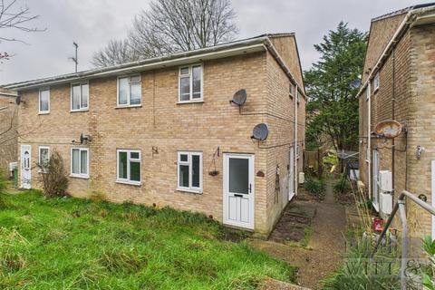 2 bedroom flat for sale, Brackendale, Hastings