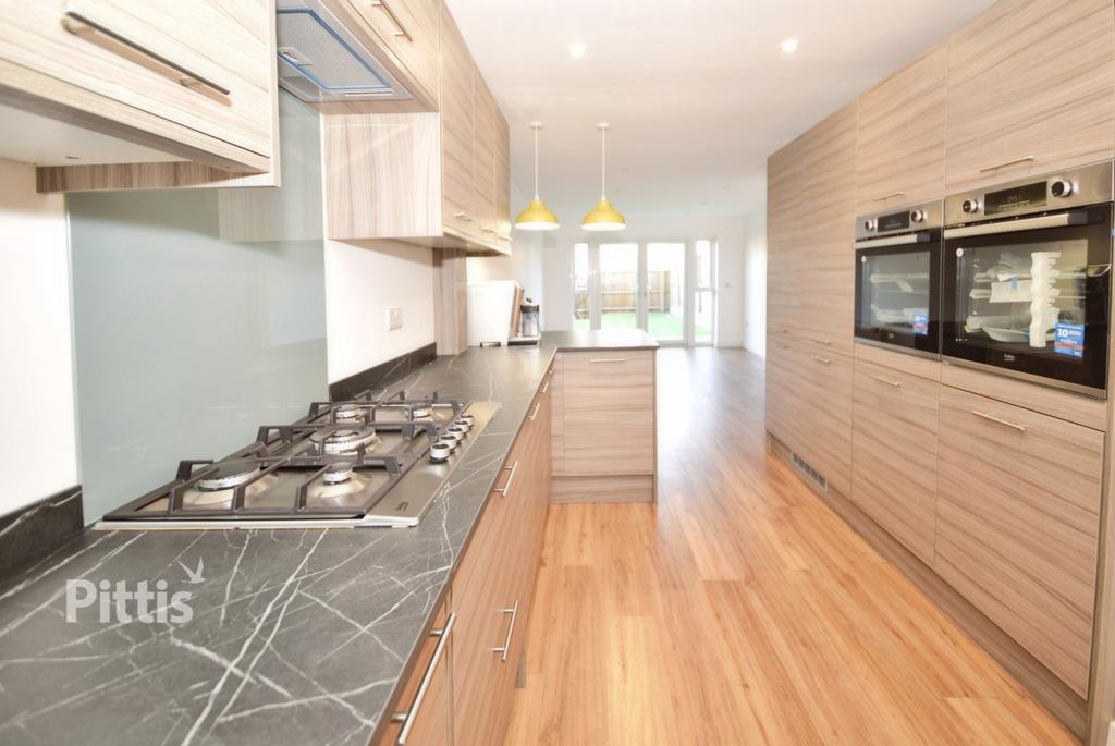 Kitchen 2