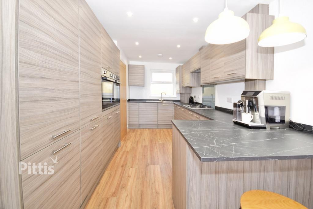 Kitchen 1