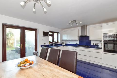 undefined, Rayburn Road, Hornchurch RM11