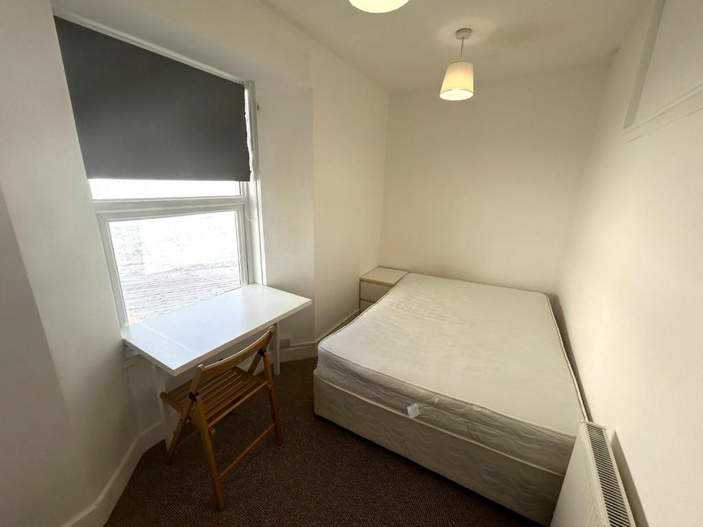 Bedroom 3 (option)