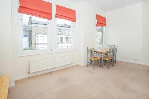 2 bedroom flat to rent, Frithville Gardens, Shepherds Bush, London, W12