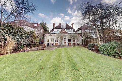 undefined, Basing Hill, NW11