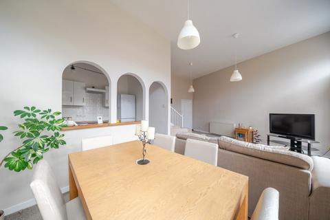 2 bedroom flat for sale, Alcantara Crescent, Ocean Village, Southampton, Hampshire, SO14
