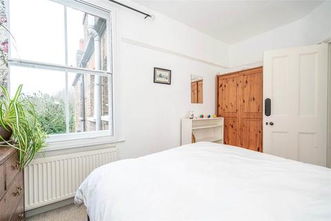 3 bedroom apartment for sale, North View Road, London, N8