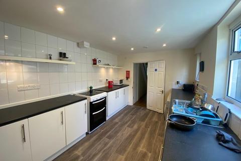 5 bedroom house to rent, Killigrew Street, Falmouth