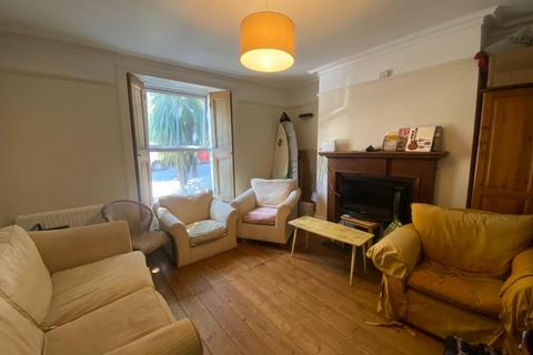5 bedroom house to rent, Killigrew Street, Falmouth
