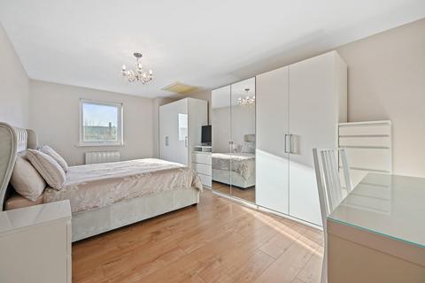 1 bedroom flat for sale, Uxbridge Road, Acton