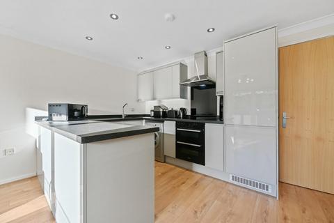 1 bedroom flat for sale, Uxbridge Road, Ealing Common