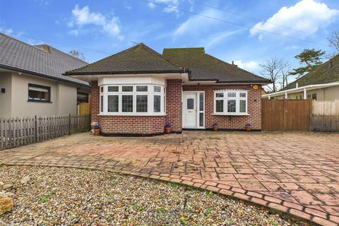 2 bedroom bungalow for sale, Burses Way, Hutton, Brentwood, Essex, CM13