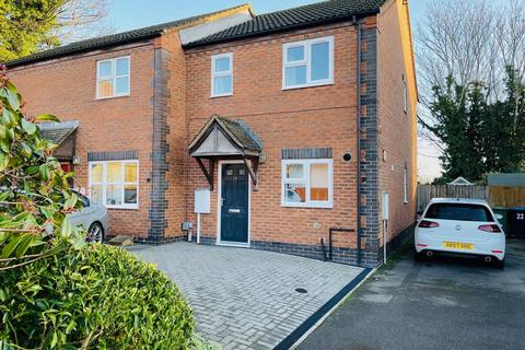 3 bedroom house to rent, Mill Hill Road, Market Harborough