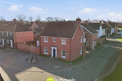 4 bedroom link detached house for sale, Ringlet Lane, Stanway, Colchester, CO3